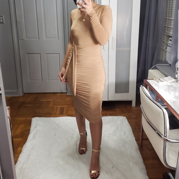 "Date Night" Nude One Shoulder Dress NWOT - Picture 3 of 5